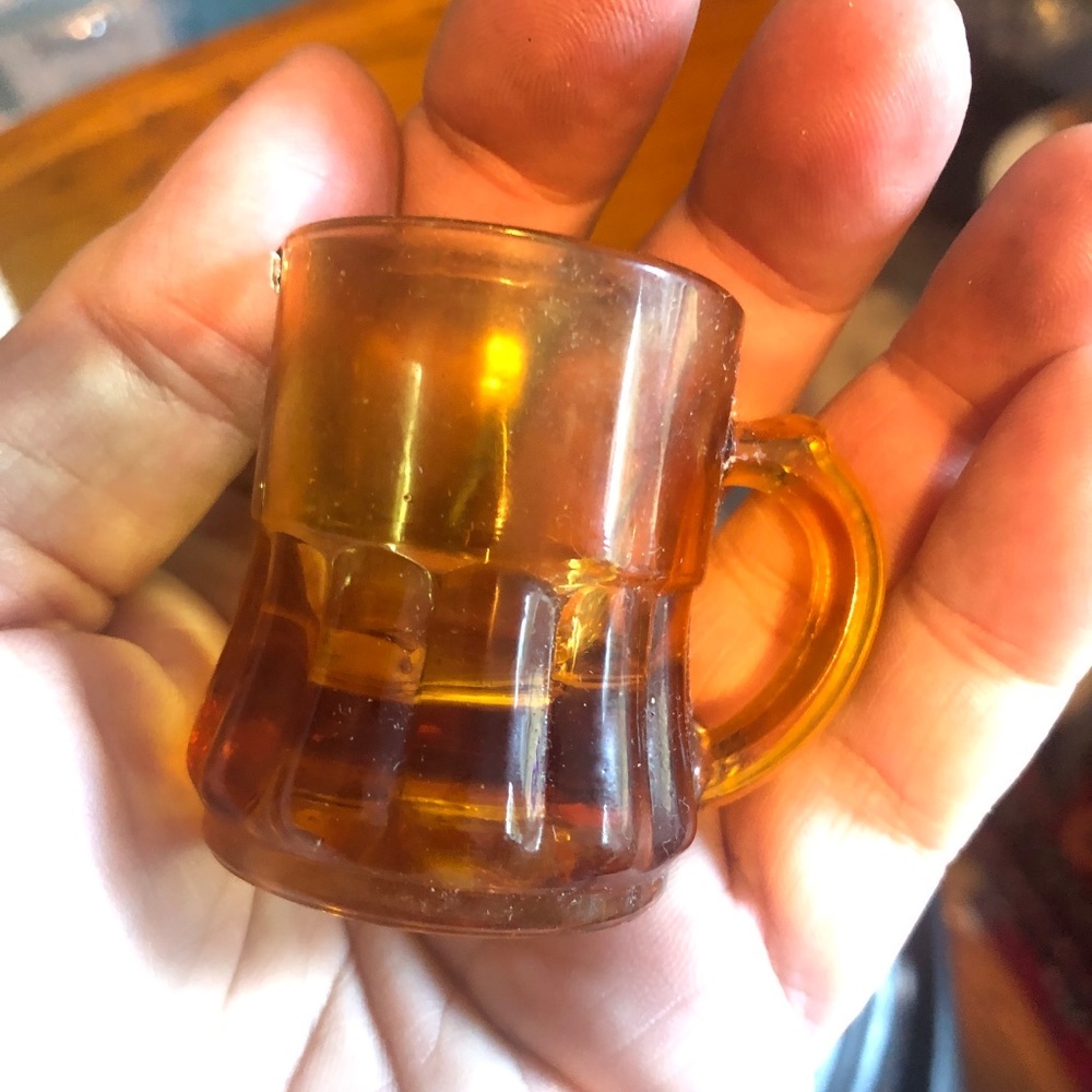Six Vintage amber miniature beer glasses shot glasses by federal glass - Picture 4 of 7